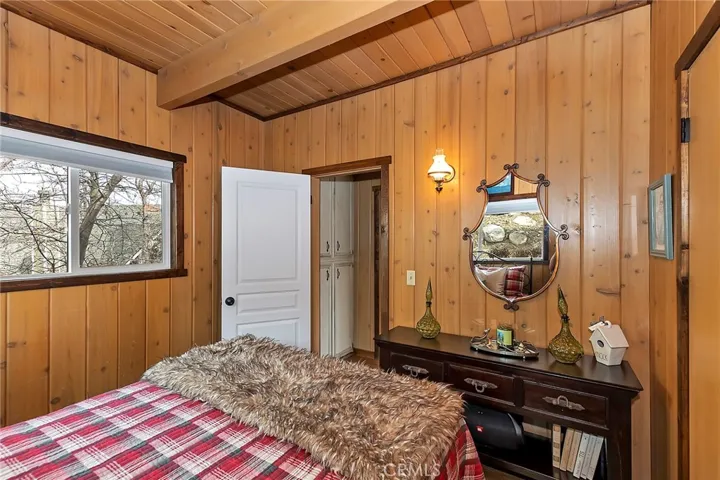 821 Talisman Lane, Lake Arrowhead, California 92352