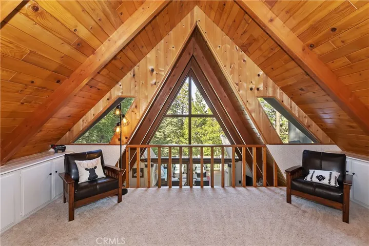 349 Castle Gate Road, Lake Arrowhead, California 92352