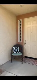 min front door