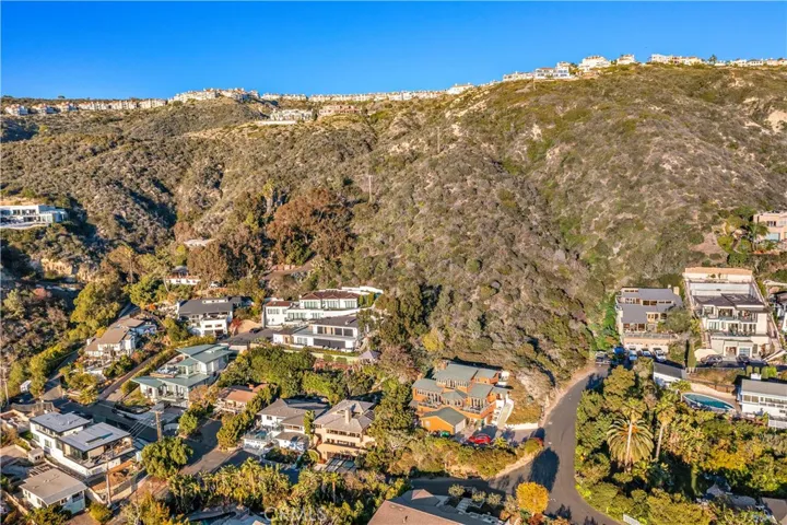 31542 Mar Vista Avenue, Laguna Beach, California 92651