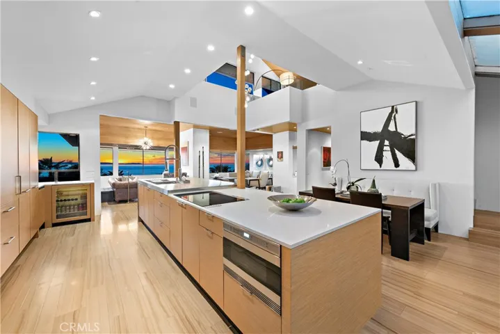 Kitchen Island with Prep
Sink