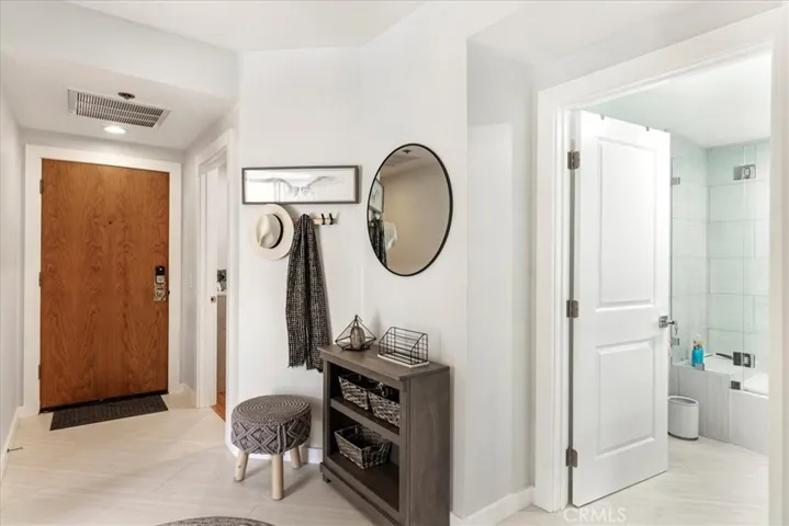 130 The Village 106, Redondo Beach, California 90277