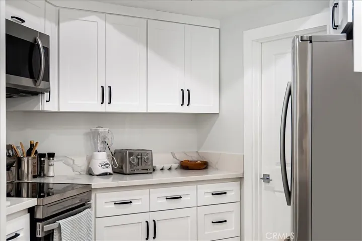 130 The Village 106, Redondo Beach, California 90277