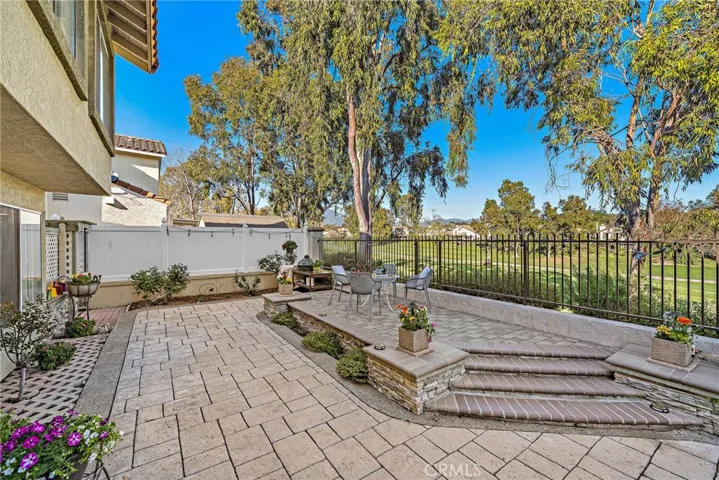 32 Reata, Rancho Santa Margarita, California 92688