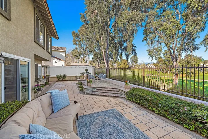 32 Reata, Rancho Santa Margarita, California 92688