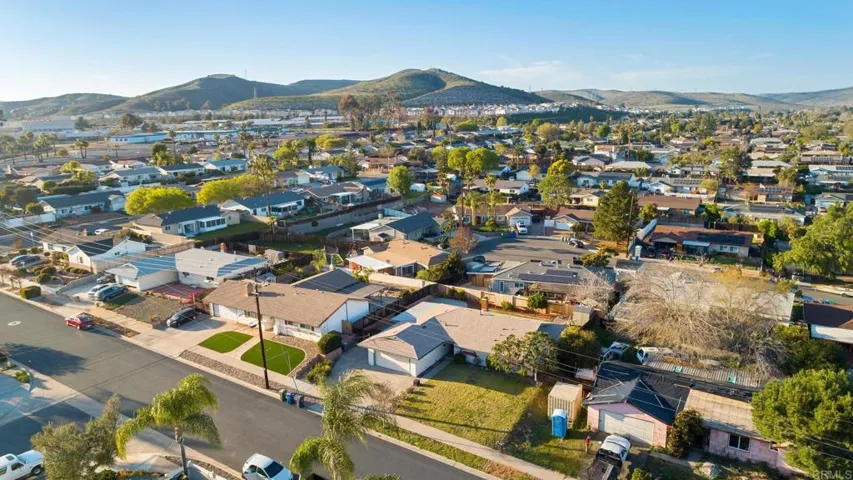 8810 Rumson Drive, Santee, California 92071