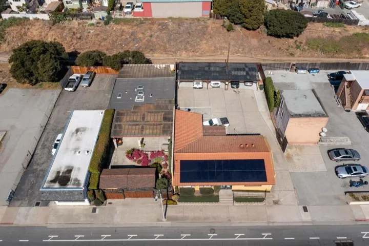 1583 Del Monte Boulevard, None, California 93955