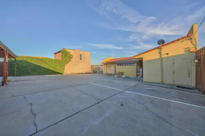 1583 Del Monte Boulevard, None, California 93955