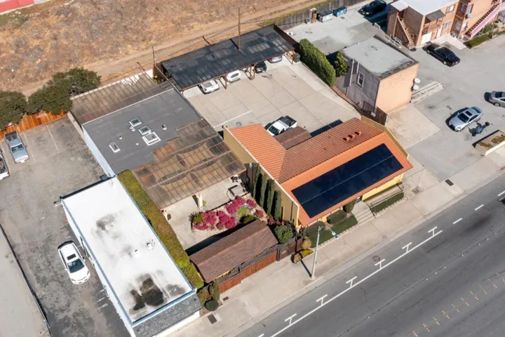 1583 Del Monte Boulevard, None, California 93955