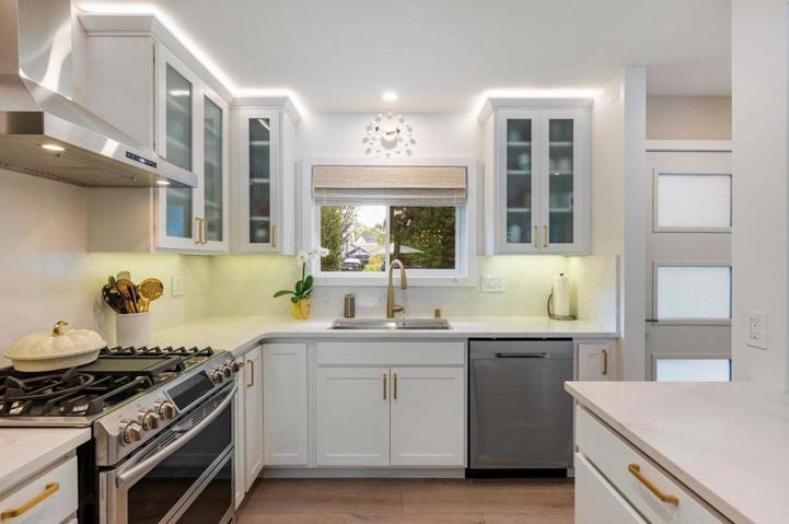 1727 Gum Street, San Mateo, California 94402