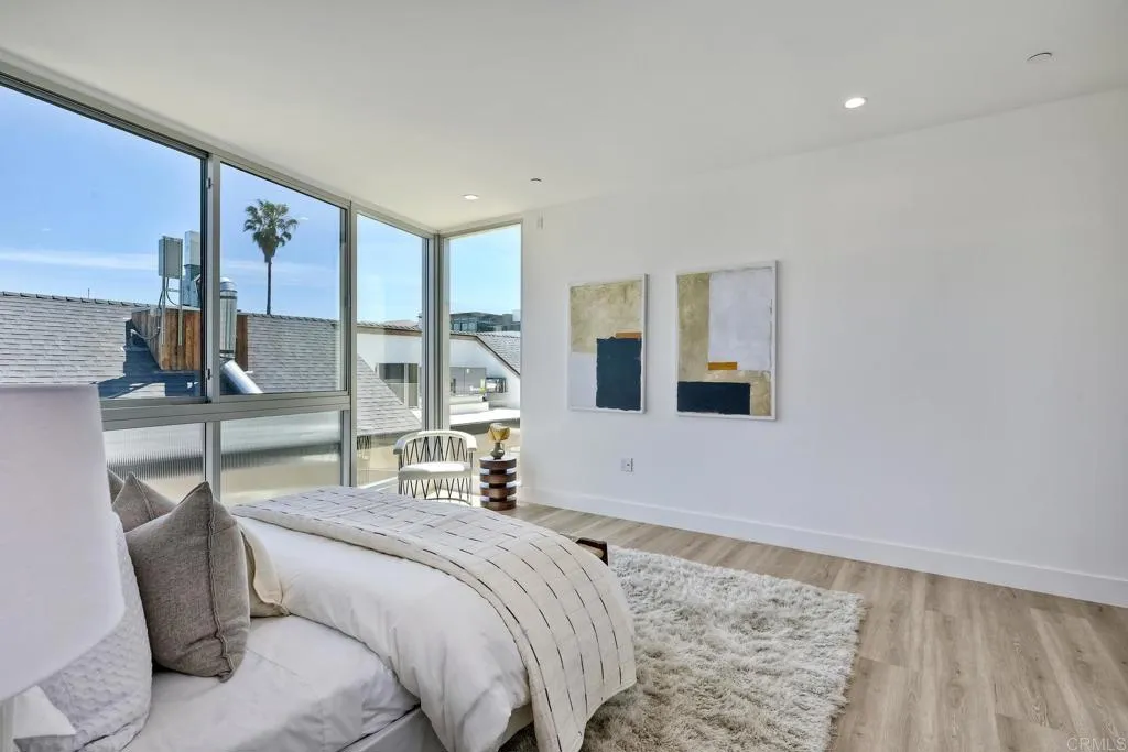 2646 State Street Unit D, Carlsbad, California 92008 home-pic-14