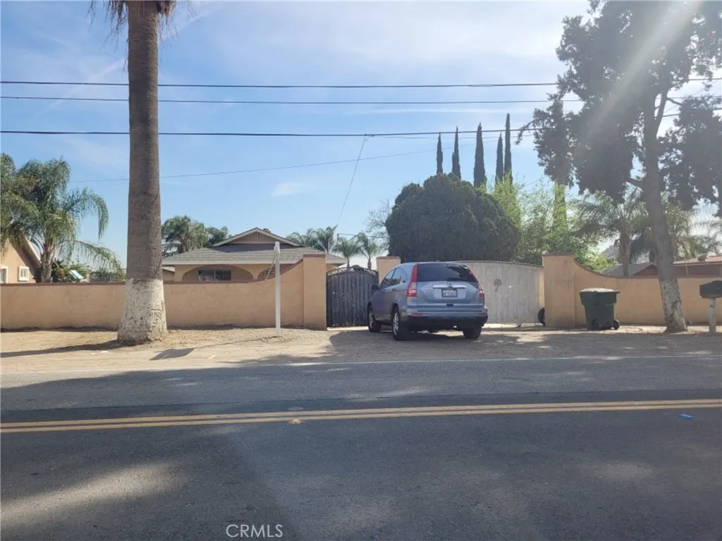 5258 El Rivino Road, Jurupa Valley, California 92509 home-pic-0