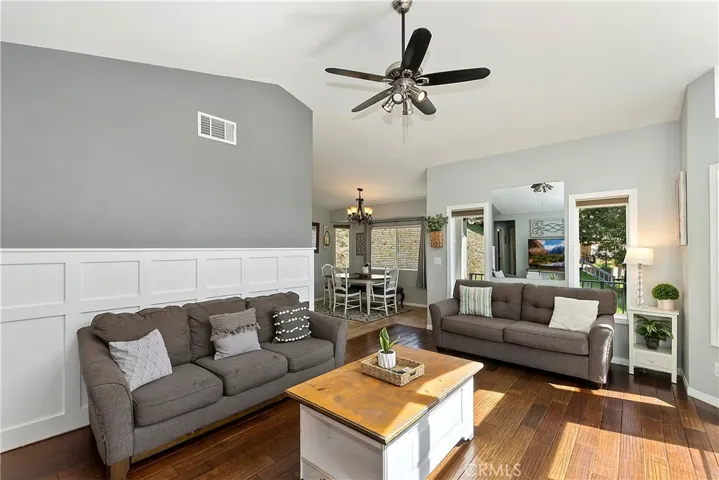 22358 Glenwood Drive, Crestline, California 92325