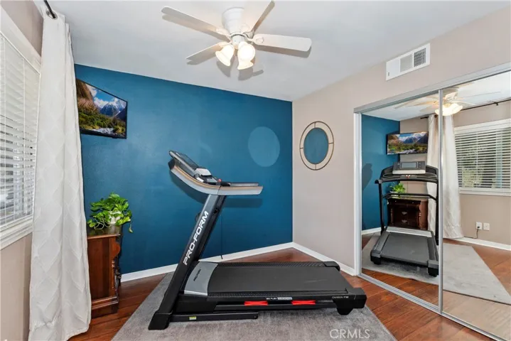 22358 Glenwood Drive, Crestline, California 92325