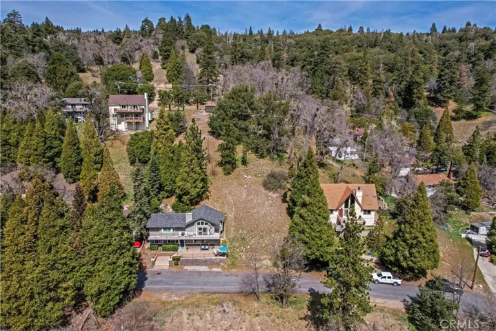 22358 Glenwood Drive, Crestline, California 92325
