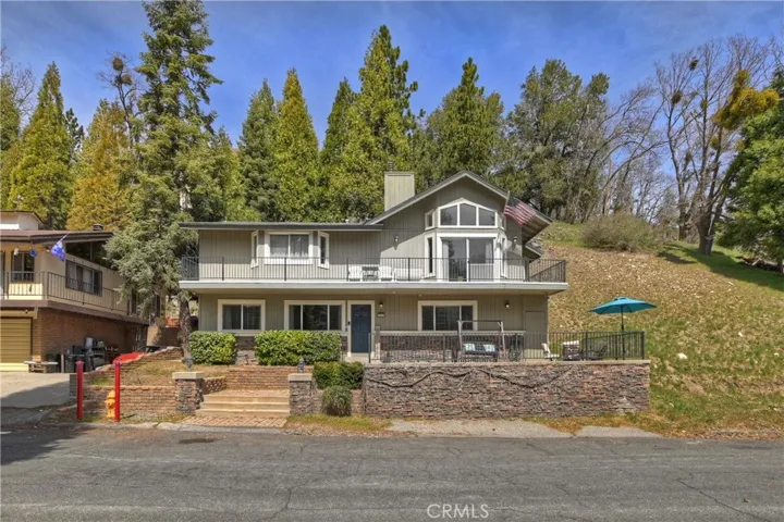 22358 Glenwood Drive, Crestline, California 92325