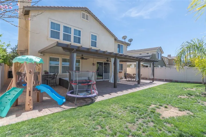 4126 Poplar Circle, Lake Elsinore, California 92530