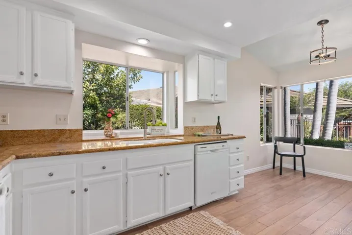1993 Cloverleaf Court, Vista, California 92081