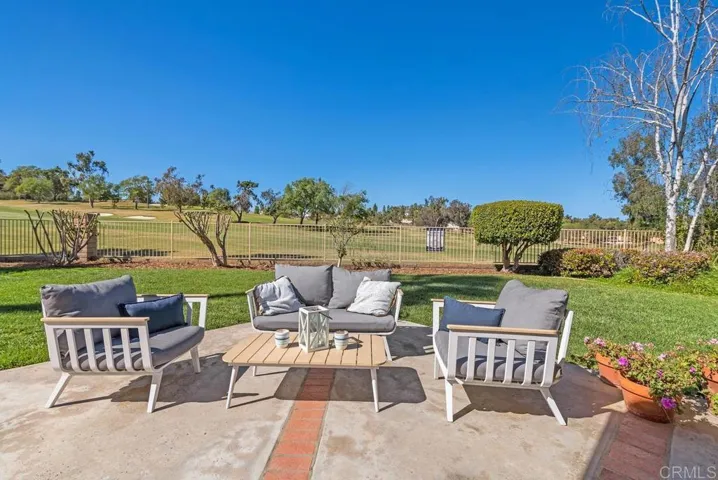 1993 Cloverleaf Court, Vista, California 92081