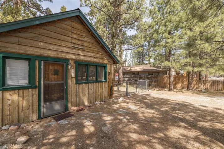 541 Elysian Boulevard, Big Bear City, California 92314
