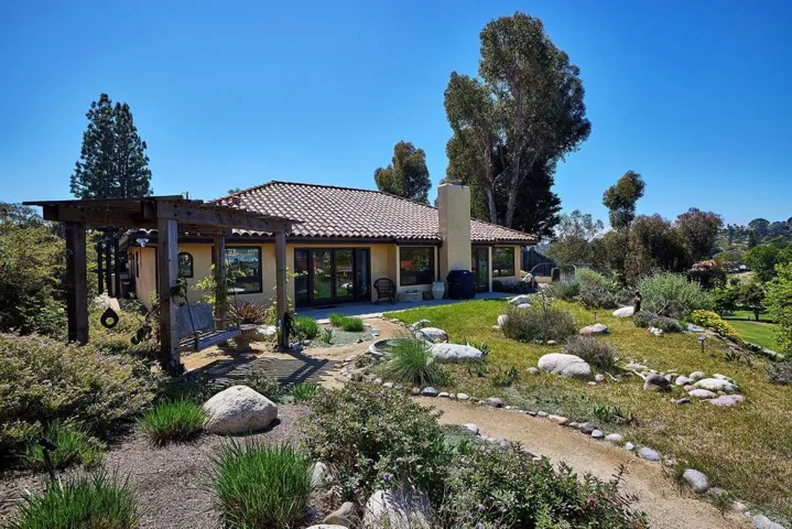 350 Punta Baja, Solana Beach, California 92075