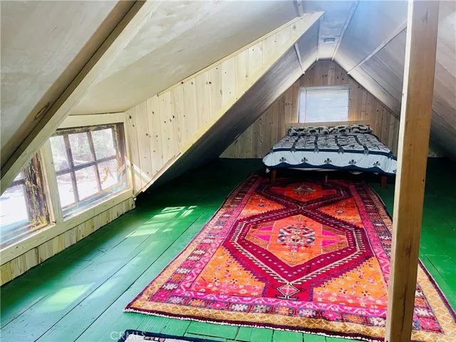 Upstairs bedroom/loft (right side)