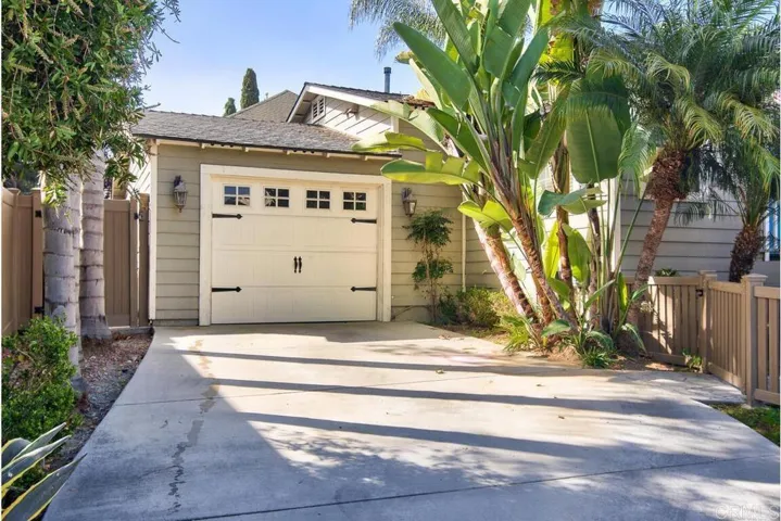 2905 C, San Diego, California 92102