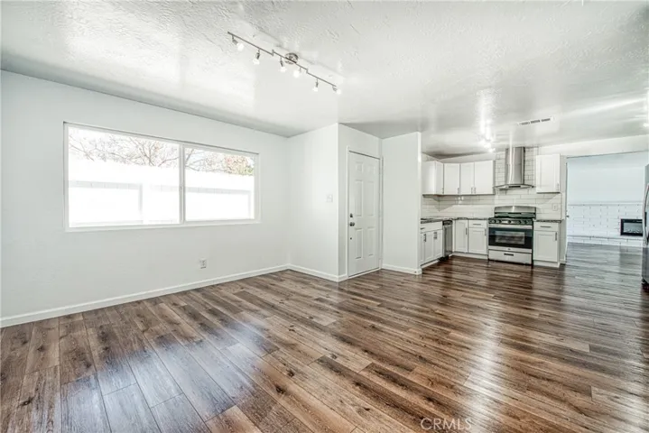 1801 W Gettysburg Avenue, Fresno, California 93705