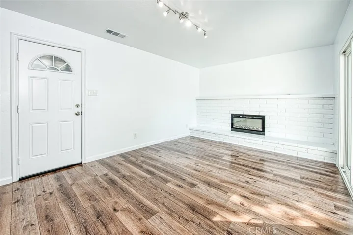 1801 W Gettysburg Avenue, Fresno, California 93705