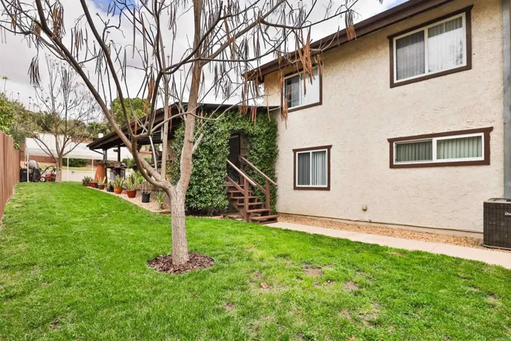 12026 Los Amigos Way, Lakeside, California 92040