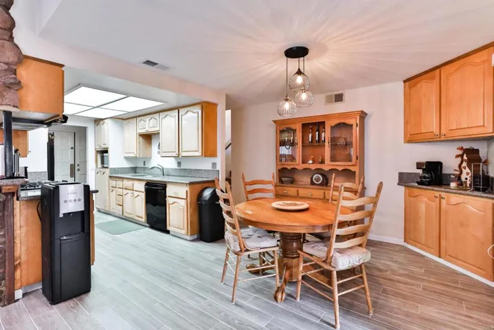 12026 Los Amigos Way, Lakeside, California 92040