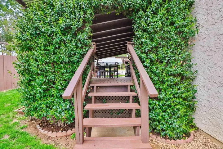 12026 Los Amigos Way, Lakeside, California 92040