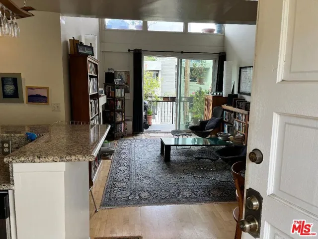 1885 Veteran Avenue 305, Los Angeles, California 90025