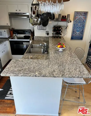 1885 Veteran Avenue 305, Los Angeles, California 90025
