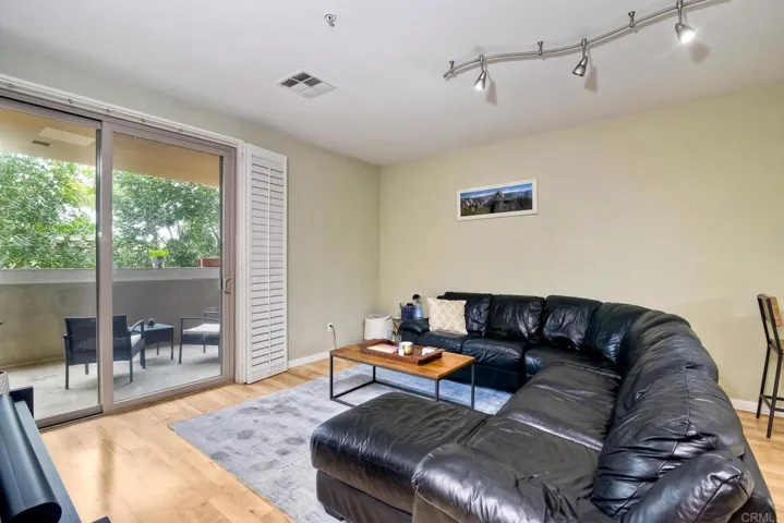 3857 Pell Place 202, San Diego, California 92130