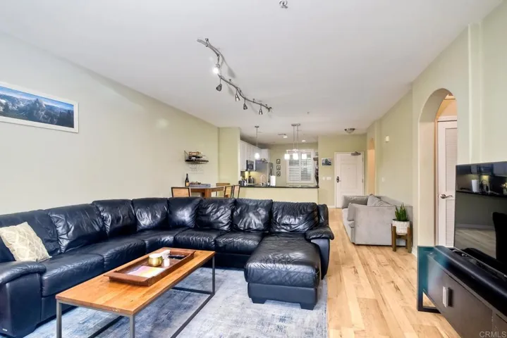 3857 Pell Place 202, San Diego, California 92130