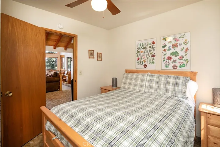 524 Sunderland Court, Lake Arrowhead, California 92352