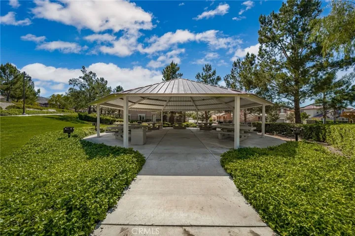 The community's pavillion is amazing. You need to call the HOA to reserve your day and time. A really great spot to have a large gathering!