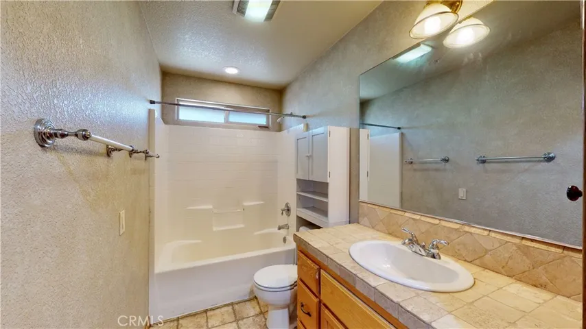 2192 7th Lane, Big Bear City, California 92314