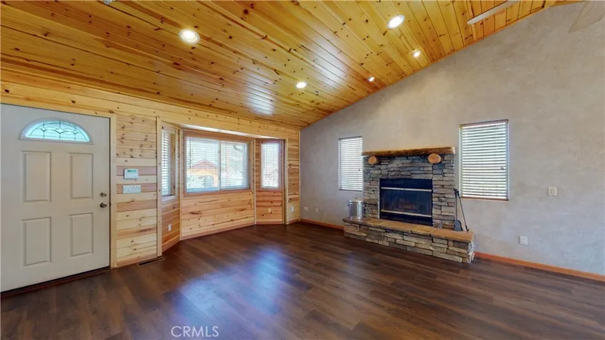 2192 7th Lane, Big Bear City, California 92314