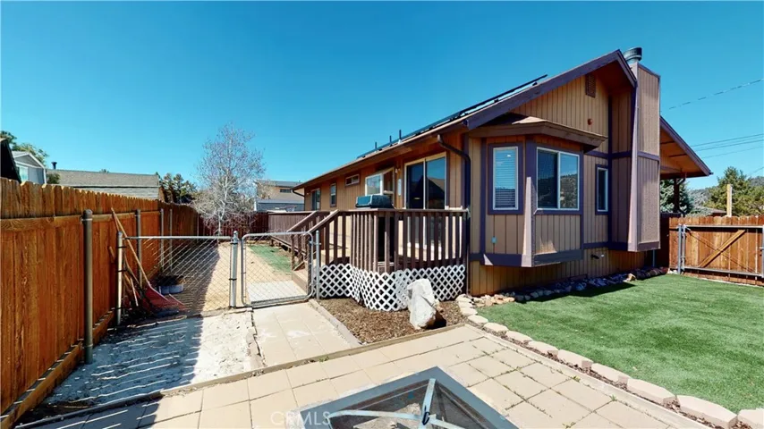 2192 7th Lane, Big Bear City, California 92314