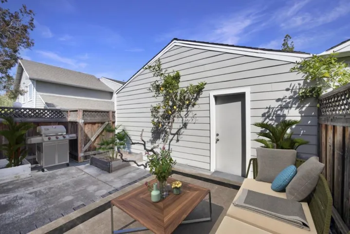 825 Peary Lane, Foster City, California 94404