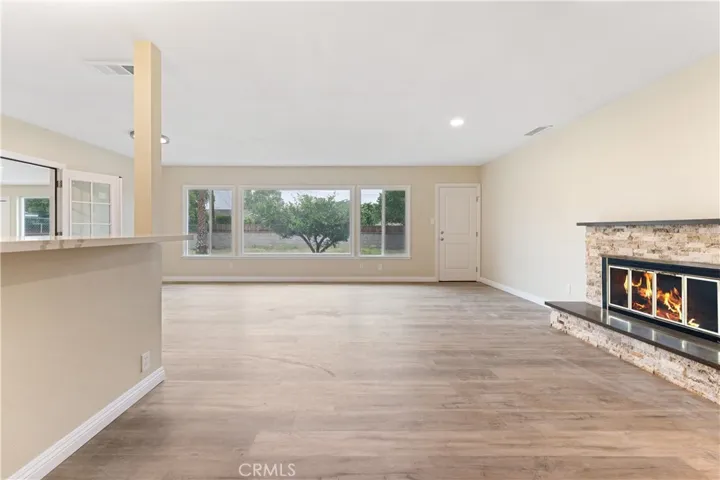 3295 N Lugo, San Bernardino, California 92404