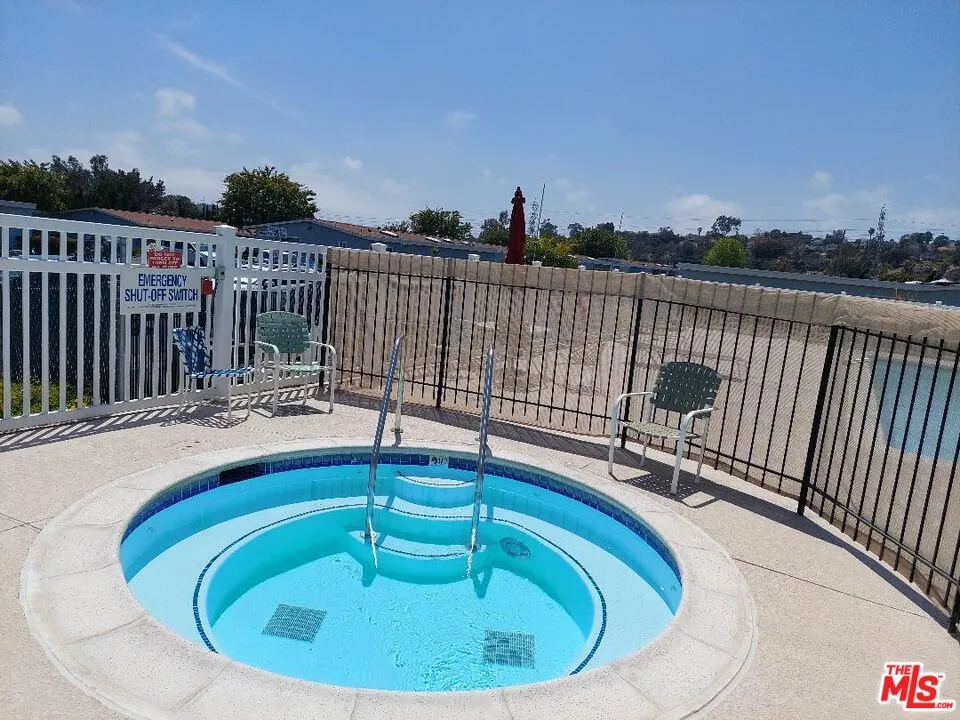3501 Pear Blossom Avenue, Oceanside, California 92057 home-pic-15