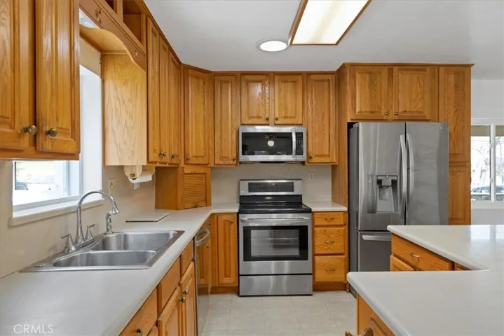 17895 Alps Drive, Tehachapi, California 93561