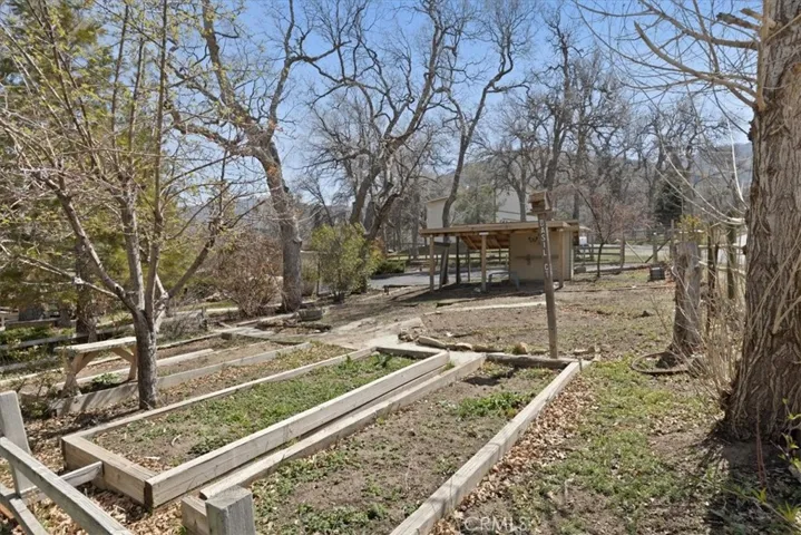 17895 Alps Drive, Tehachapi, California 93561