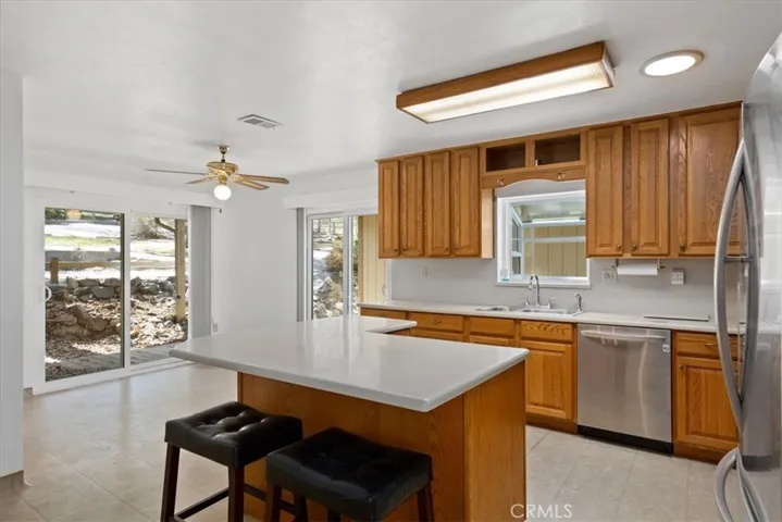 17895 Alps Drive, Tehachapi, California 93561