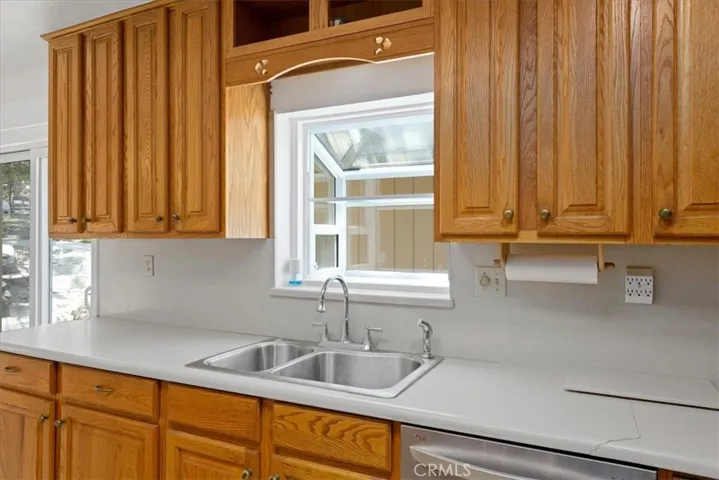 17895 Alps Drive, Tehachapi, California 93561