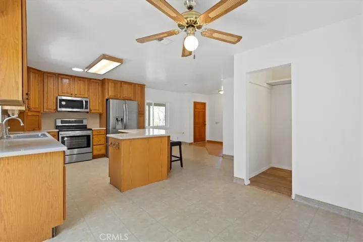 17895 Alps Drive, Tehachapi, California 93561