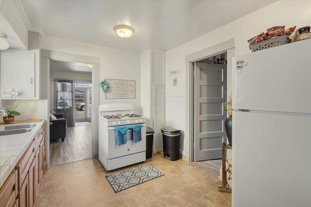 309 Jefferson Street, Watsonville, California 95076 home-pic-7